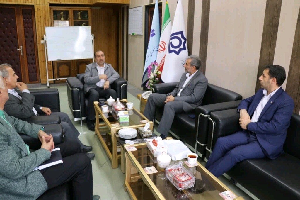 تلاشهای حوزه کتاب باید جدیتر باشد