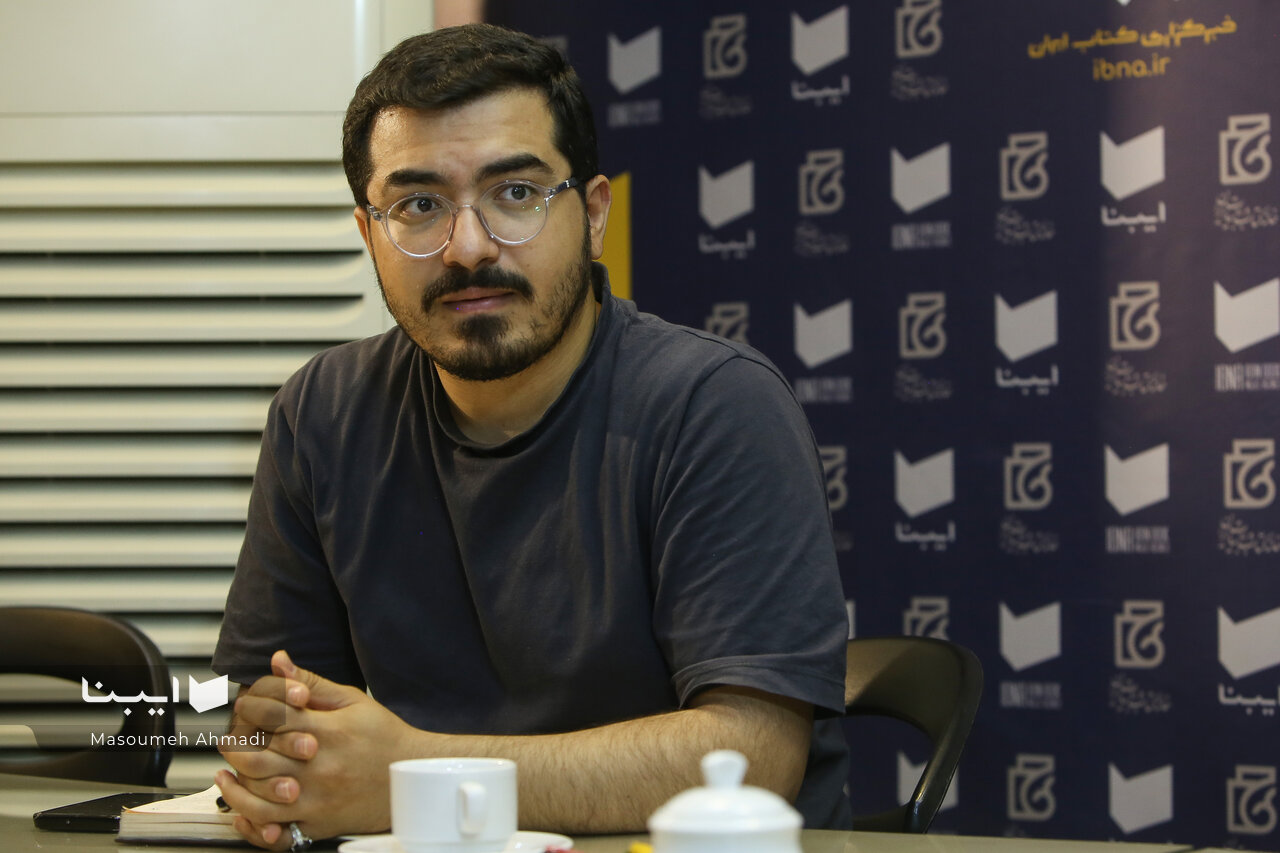 رستم در شاهنامه تیپ است و در مجموعه «یک پاورقی» شخصیت/ نگارش این مجموعه را ادامه نمیدهیم