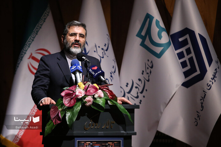 وزیر فرهنگ: تحولات مهمی در حوزه کتاب و فرهنگ در دولت مردمی رخ داد