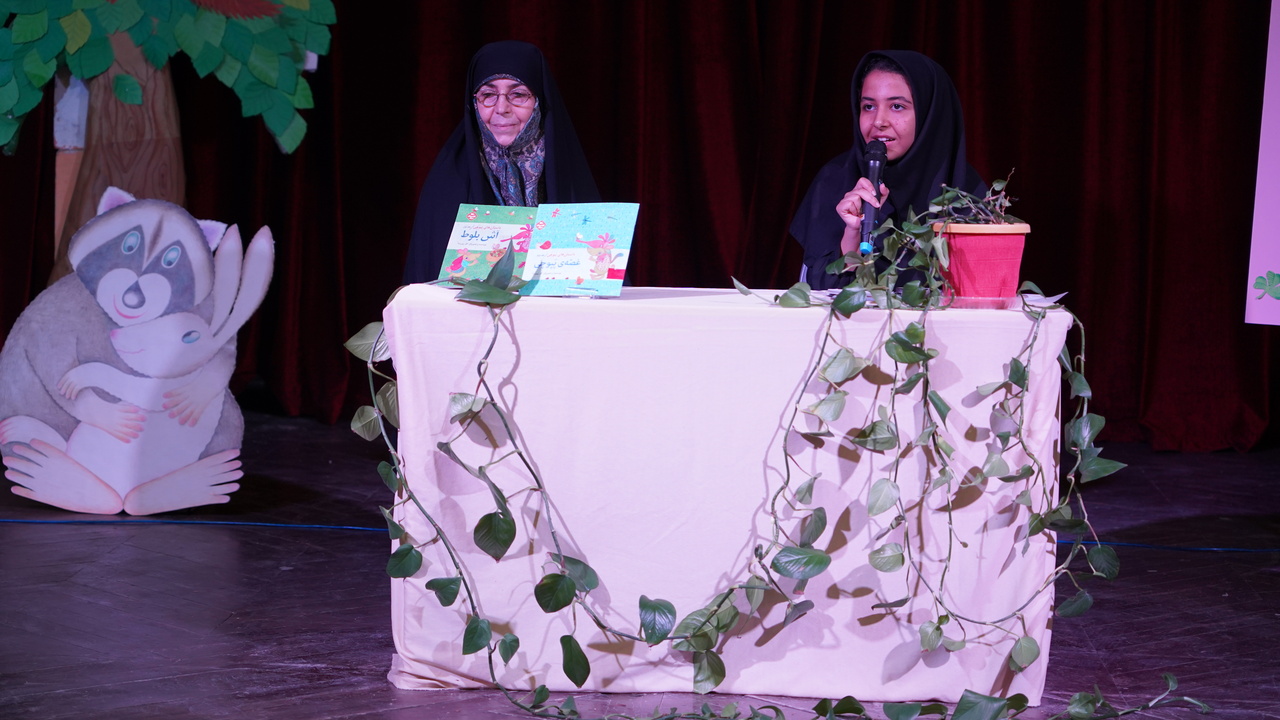 راهاندازی کتابخانه دیجیتال کودک/ ویژه برنامه «همه بچههای خوب» با حضور کلر ژوبرت