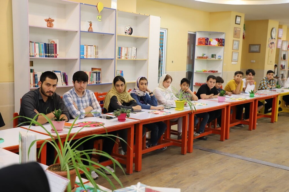 ویژه برنامه «بابای لبخندهای خواندنی» برگزار شد