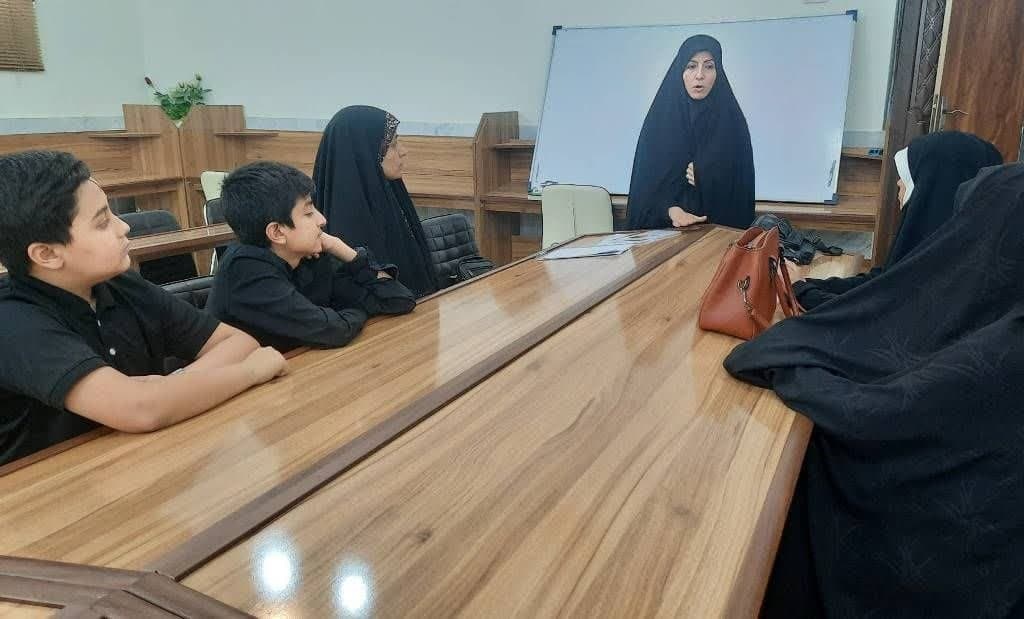 جمعخوانی کتاب در بینالود/ نشست مطالعاتی «تا عاشورا بر بال شعر محتشم» در تربتحیدریه