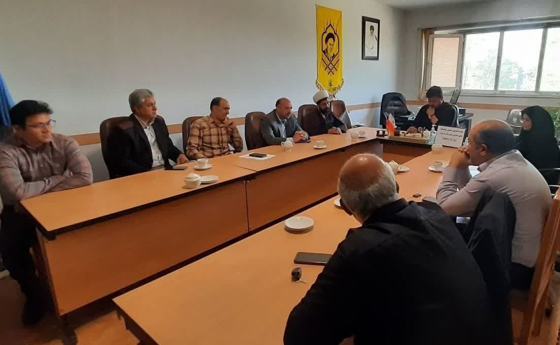 جمعخوانی کتاب در بینالود/ نشست مطالعاتی «تا عاشورا بر بال شعر محتشم» در تربتحیدریه