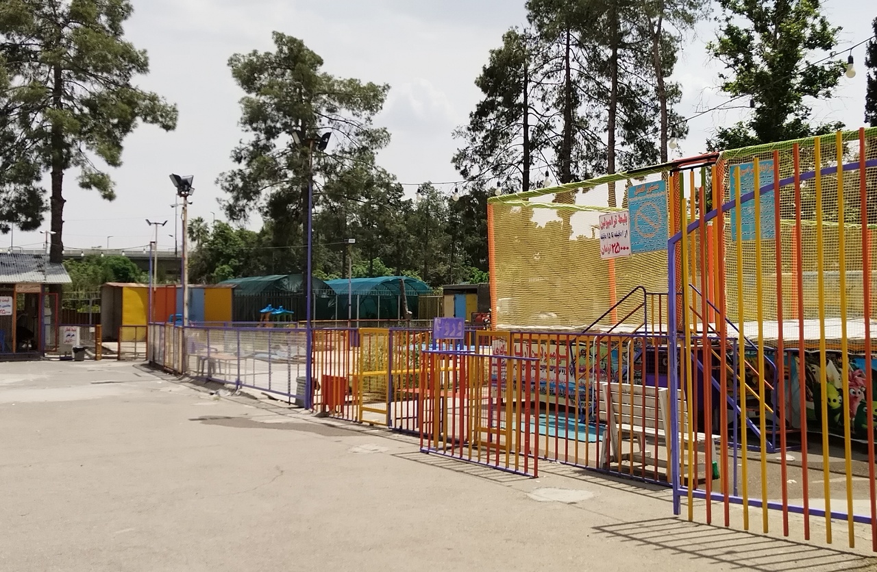 کلنگ کتابخانه مرکزی شیراز هنوز بر زمین مانده است/ سرنوشت مبهم پروژه