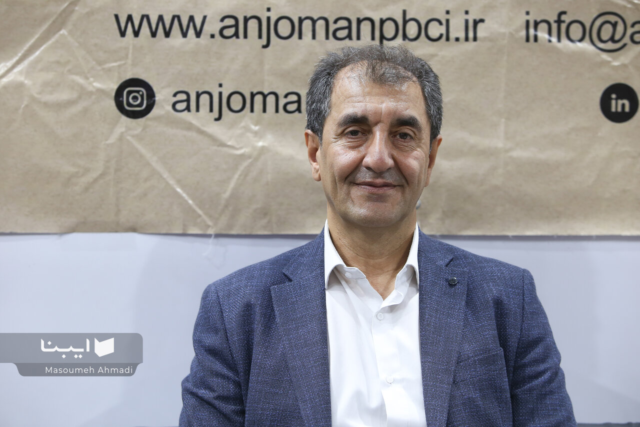 نوسان نرخ ارز و سرگیجه بازار کاغذ!