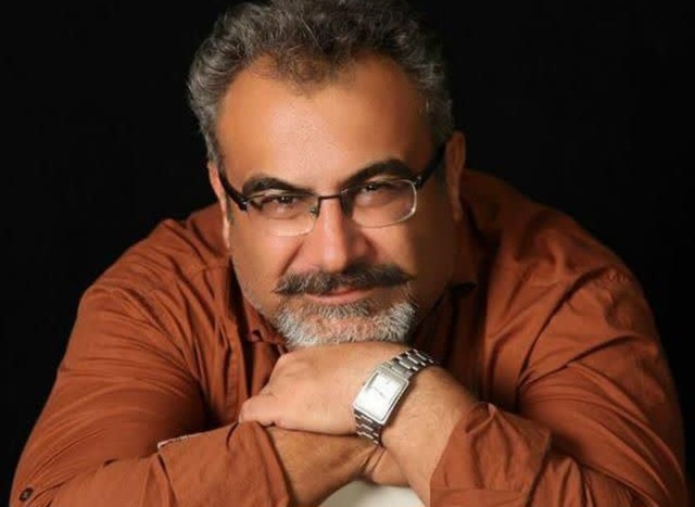 کسب نشان ملی هنری توسط نمایشنامهنویس همدانی