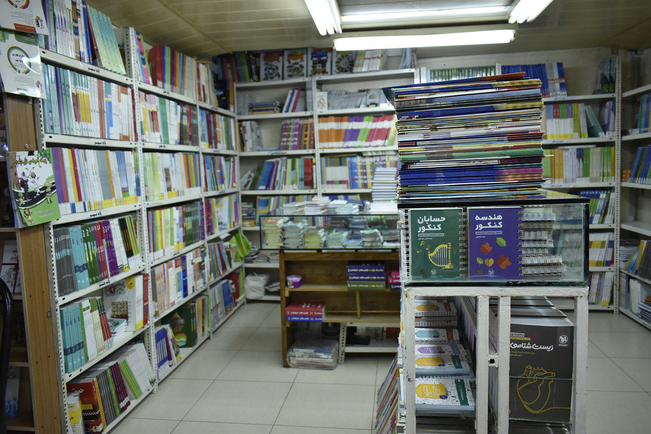 «بازار کتاب» ویترین بزرگی برای یارمهربان/ پاتوقهای کتاب مشعل خواندن را اهواز روشن نگه داشتند
