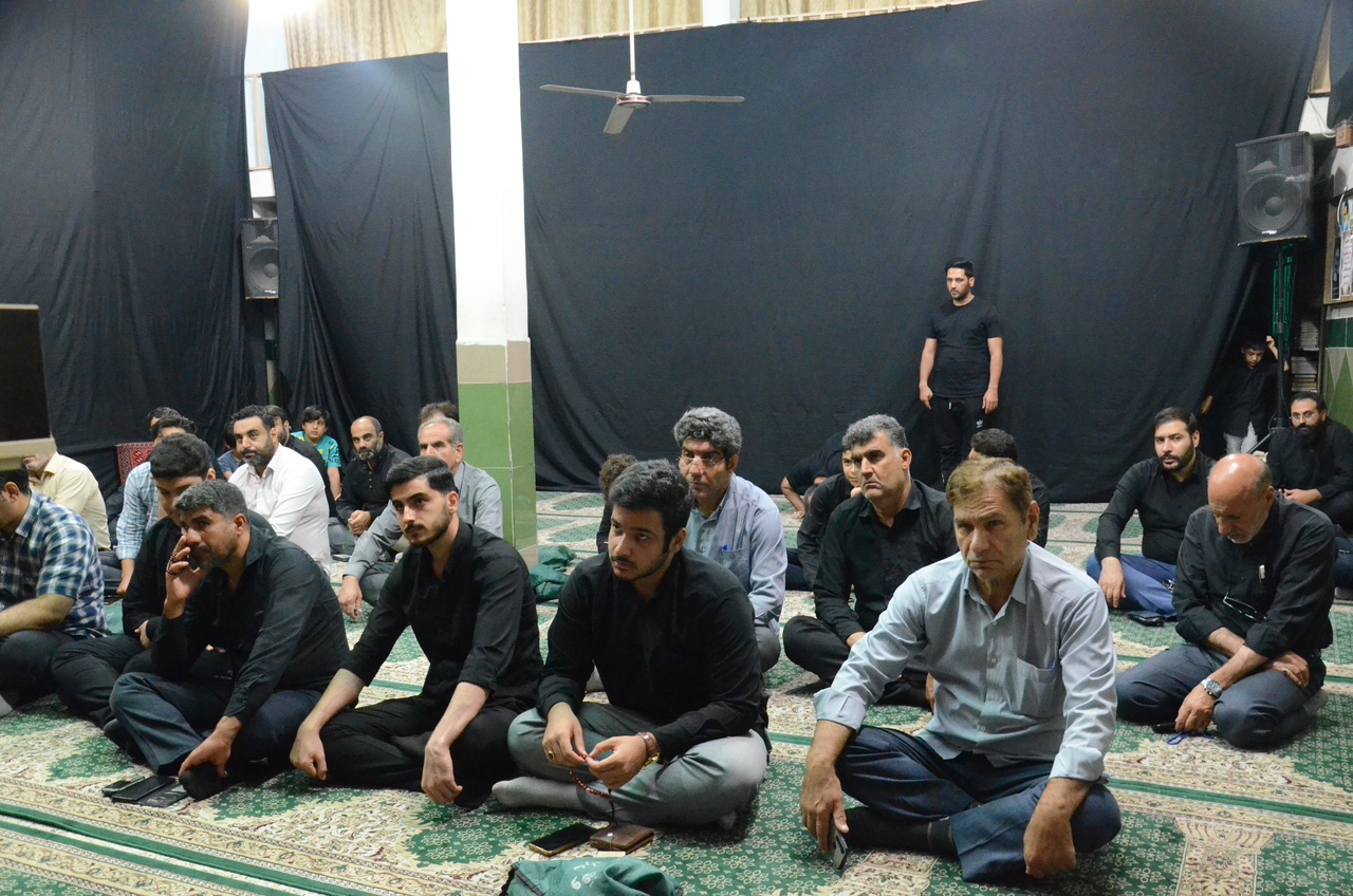 شب شعر «در سوگ مهمان» در خرمآباد برگزار شد + اشعار