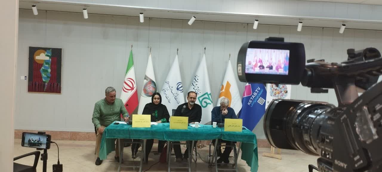 عدم گفتوگو بین تصویرگر و نویسنده آسیبساز است