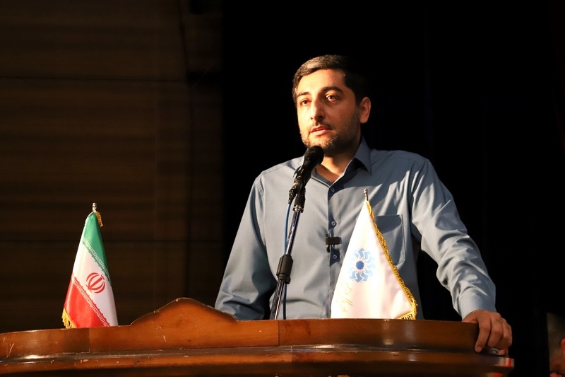 لزوم تالیف کتاب در بوشهر بر دو پایه حفظ «هویت دینی» و «مقاومت» جنوب / کتابخوانی باید هویتآفرین باشد