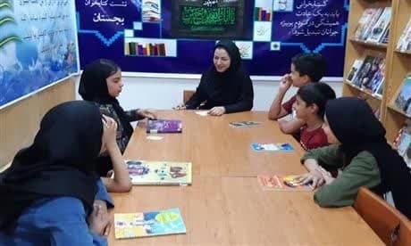 جمع‌خوانی کتاب در بجستان / اهدای کتاب به کتابخانه شهیدمصطفی خمینی روداب