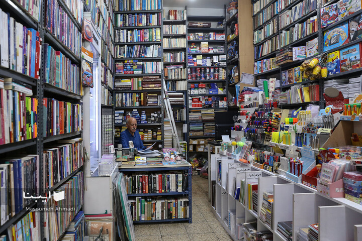 کتابفروشی برای دانش‌آموزان منتفی شده است