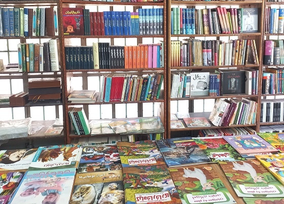 «دنیای کتاب» قم تعطیل شد