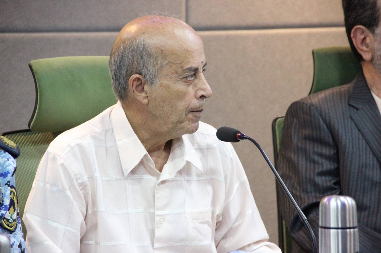 وقتی تجهیزات خرمشهر را بمباران کردیم، گریه کردم