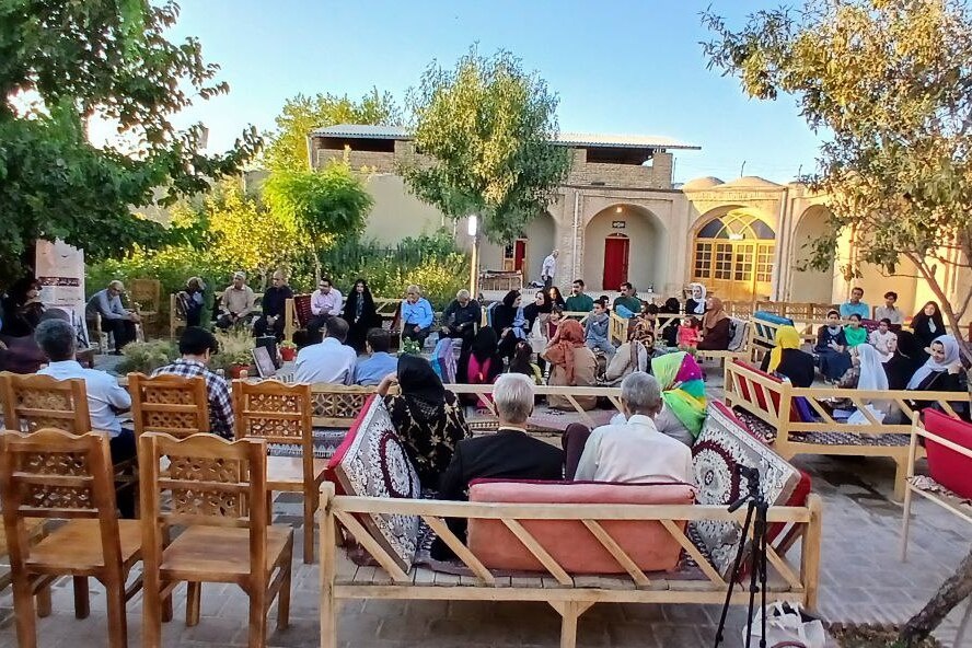 چهارمین جلسه انجمن شاهنامهخوانی مهر تربتحیدریه برگزار شد