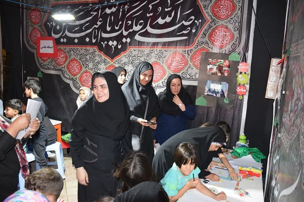 زائران کوچک اربعین میهمان موکب کانون پرورش فکری لرستان