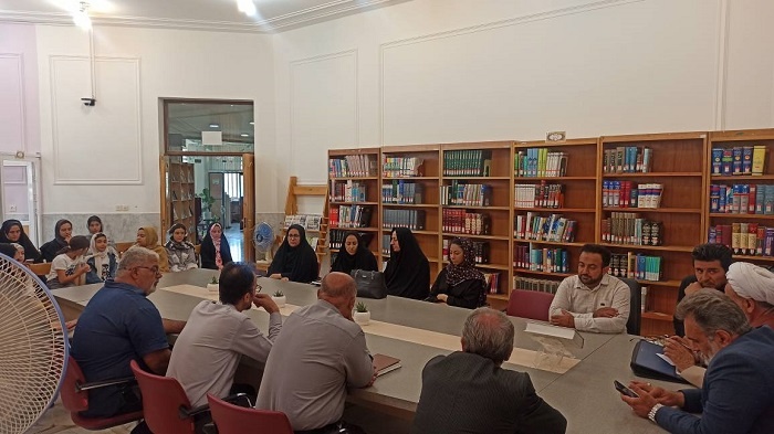 بررسی عنصر کشمکش در رمانهای بوف کور و سووشون