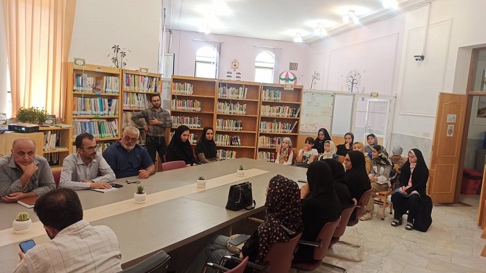 بررسی عنصر کشمکش در رمانهای بوف کور و سووشون