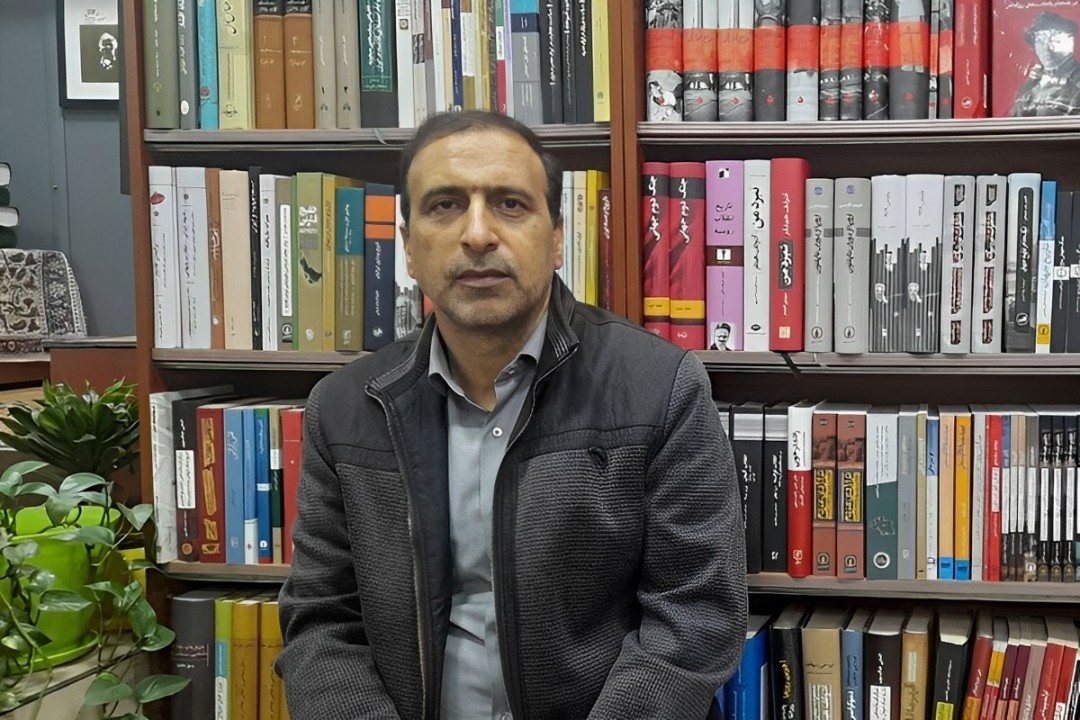 برای فهم اکنون و گشودن دروازههای ناشناخته آینده