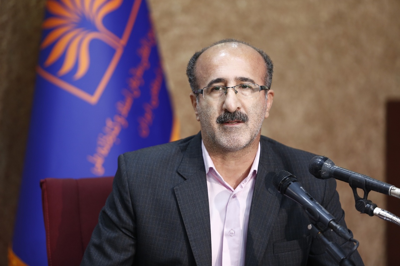 شیوه خاص تاریخنگاری، باستانیپاریزی را از همنسلانش متمایز میکند/ او تاریخنگاری حکایتپرداز است