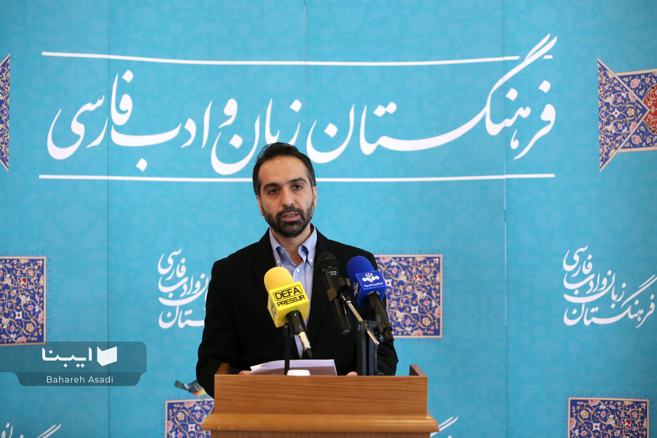 هوشنگ مرادی کرمانی اگر نویسنده نمیشد، حتما کارگردان میشد