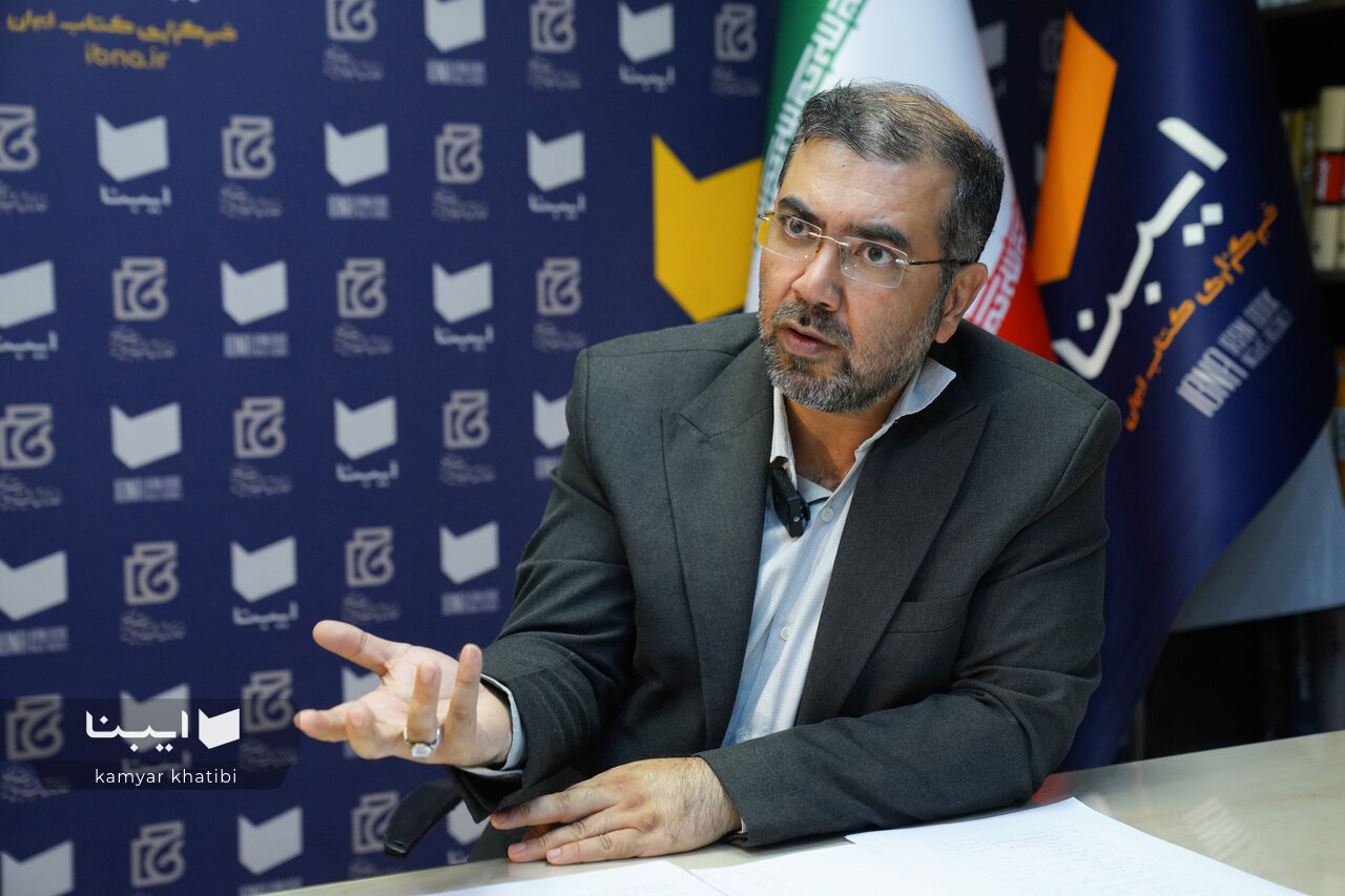 اهمیت شعار «بخوانیم برای ایران» نسبت به سال گذشته بیشتر شده است اهمیت شعار «بخوانیم برای ایران» نسبت به سال گذشته بیشتر شده است
