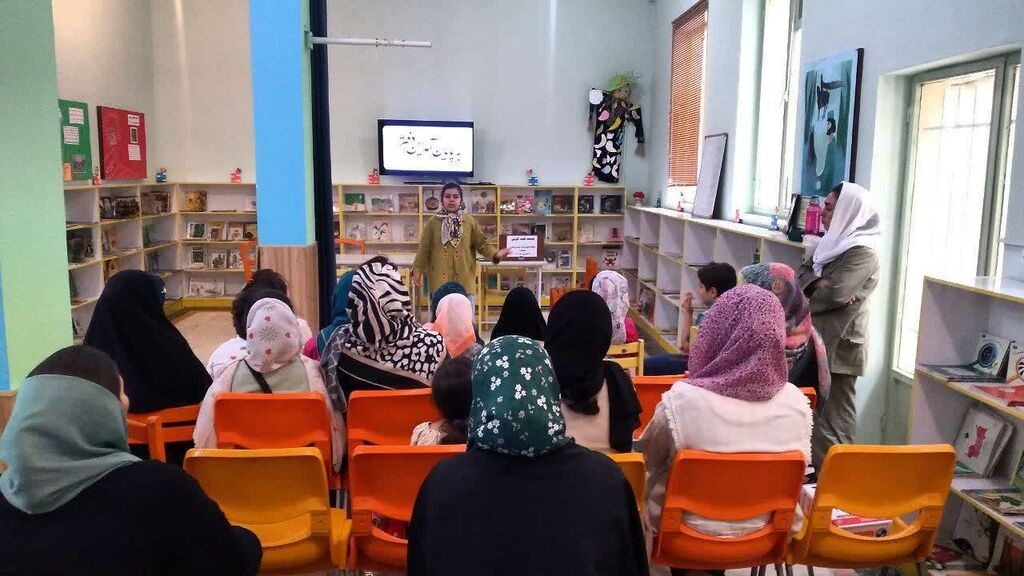 نشستهای قصهگویی در البرز قوت گرفته است