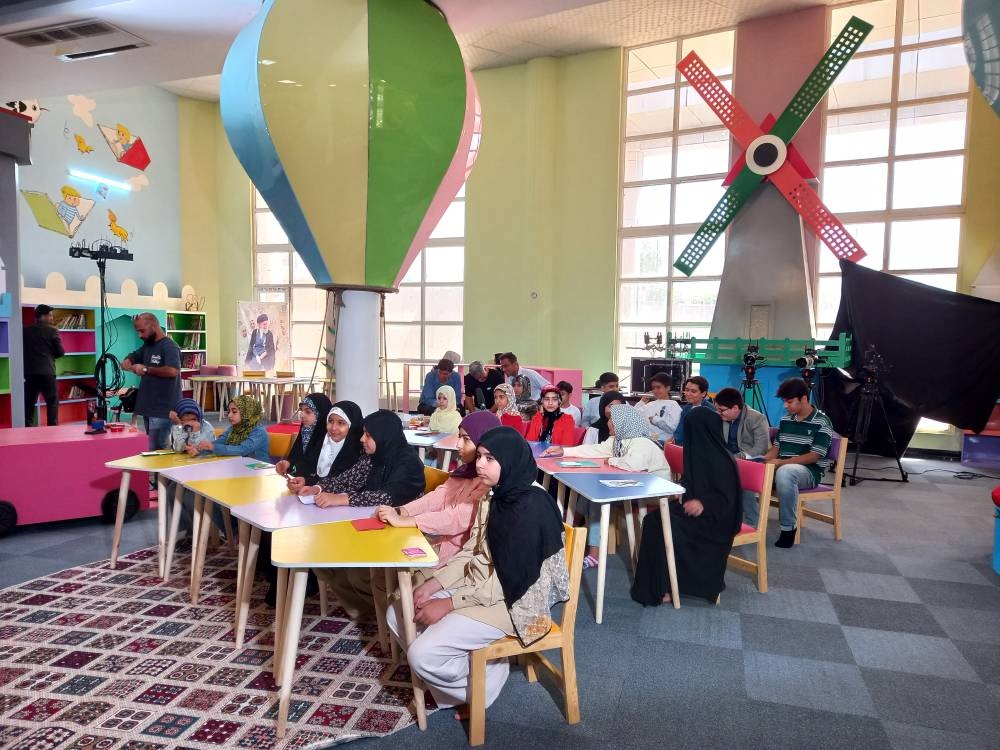 کتابخانه مرکزی خرمآباد میزبان برنامه تلویزیونی «هدهد سفید» شد