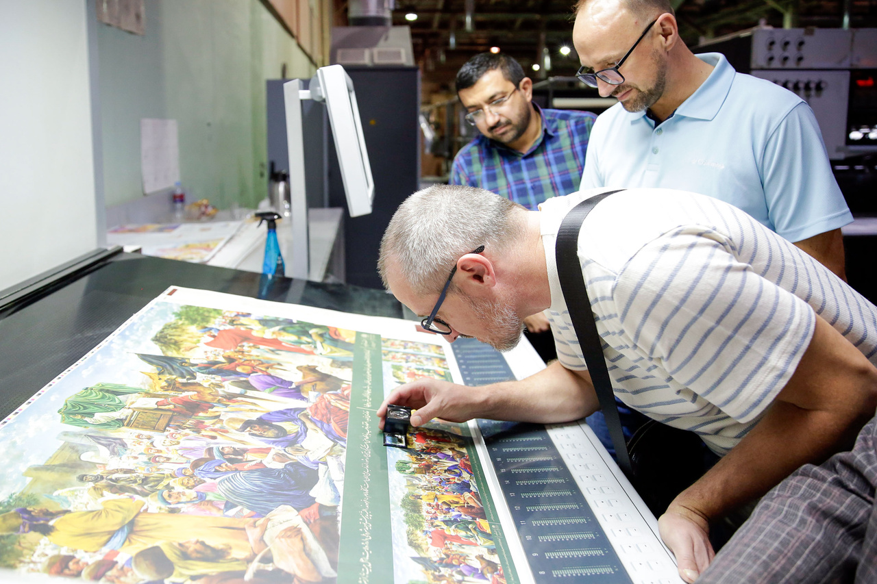 بازدید رئیس کتابخانه بوسنیوهرزگوین از کتابخانه رضوی + تصاویر