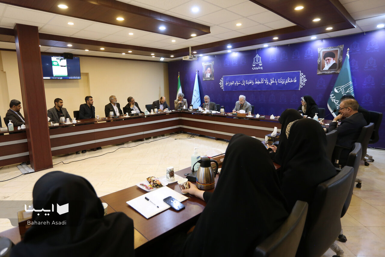 بیتوجهی به تولید علم در حوزه حقوق/ تجربههای شکست از موفقیت مهمتر است