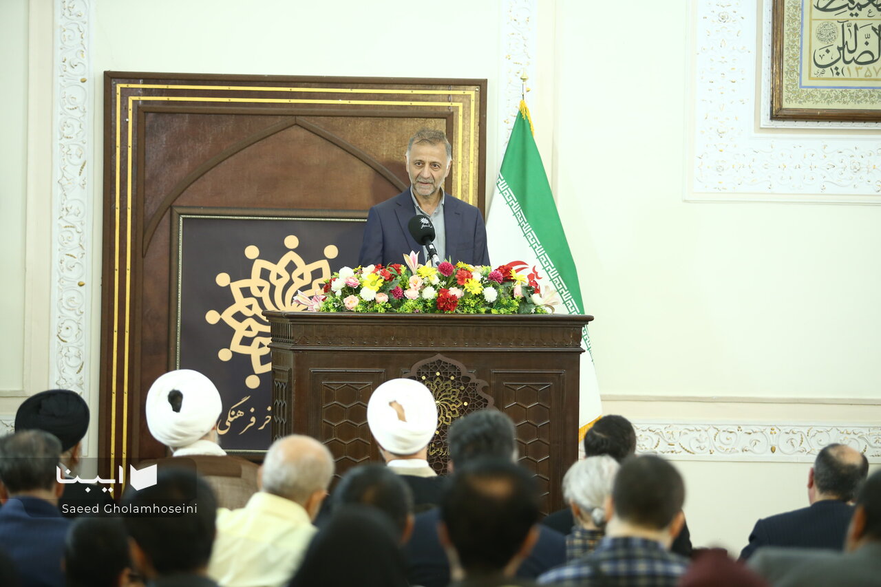 آیتالله بهجت نه با عقلانیت زاویهای داشت و نه با ظاهر شریعت