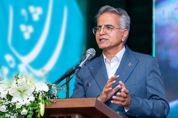 «شکوه شاهنامه» از هنر سخن میگوید/ روایت قلمهایی که عشق میآفرینند