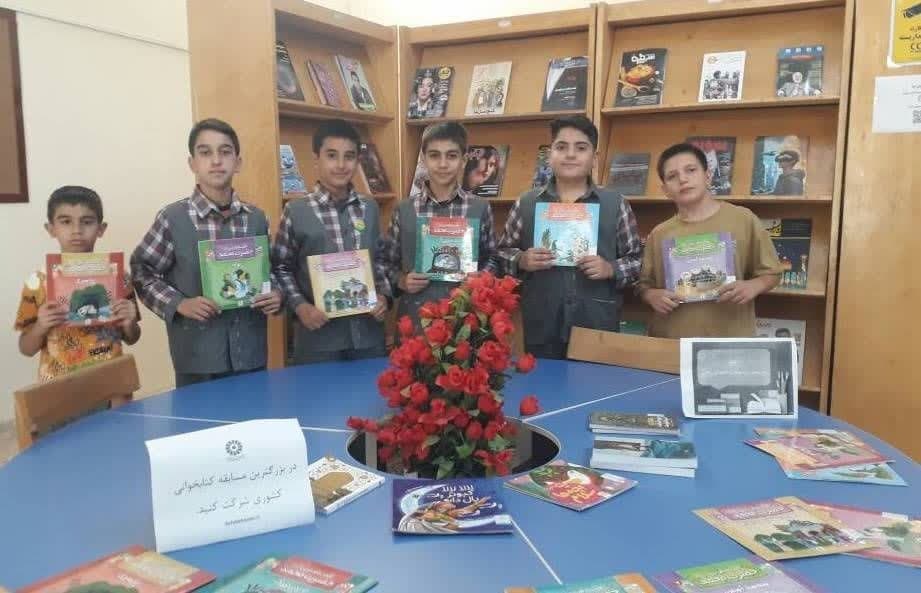 از اهدای کتاب در سرخس تا عصر شعر در سبزوار