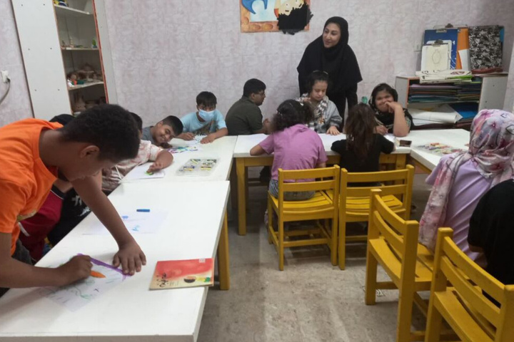 فعالیت‌های فرهنگی و کتابخوانی برای کودکان سندروم داون بندرعباس برگزار شد
