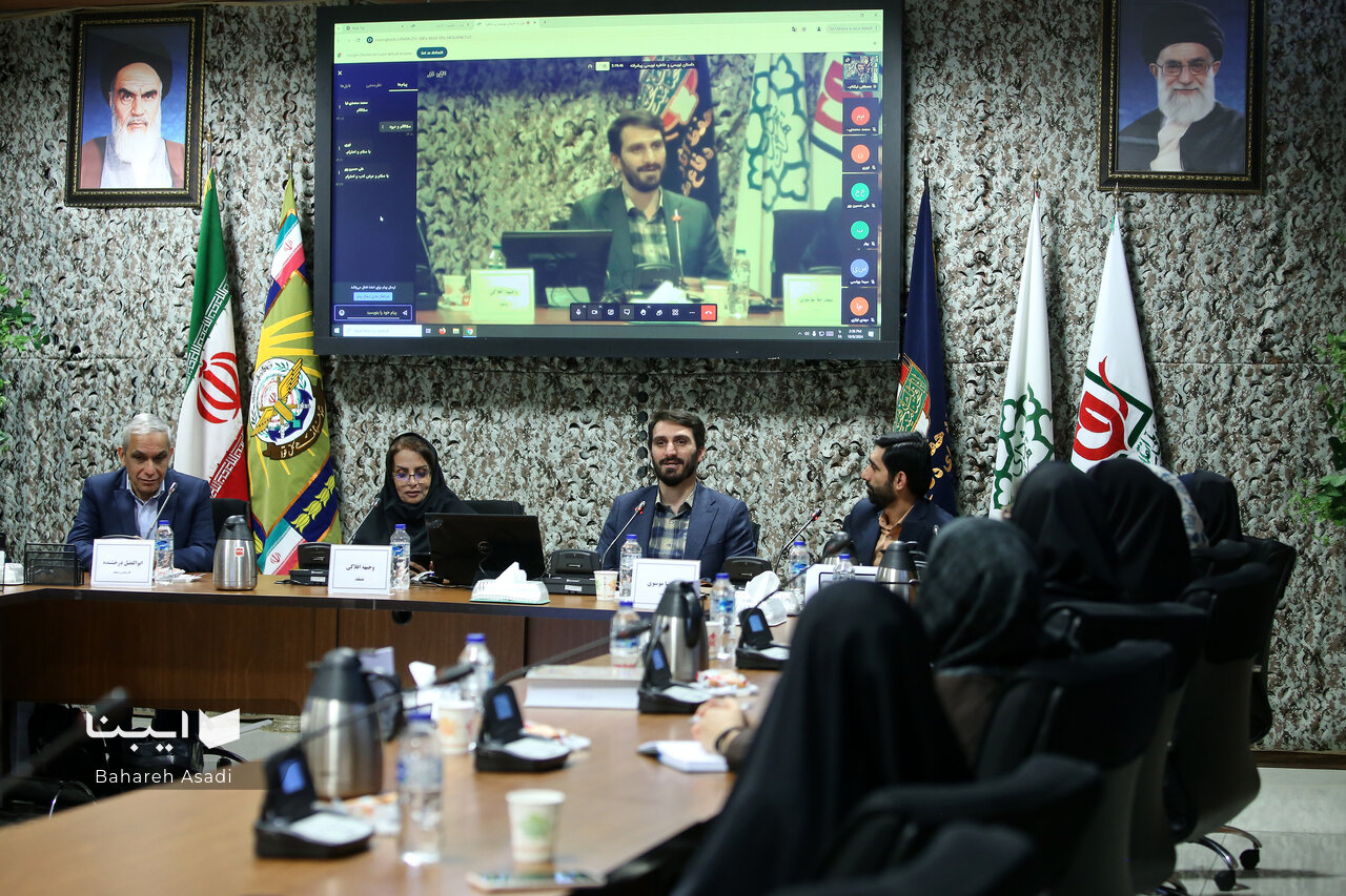 درخشنده: مصاحبهگر باید مانند یک بازجو عمل کند/چرا ارتش در والفجر مقدماتی شرکت نکرد؟