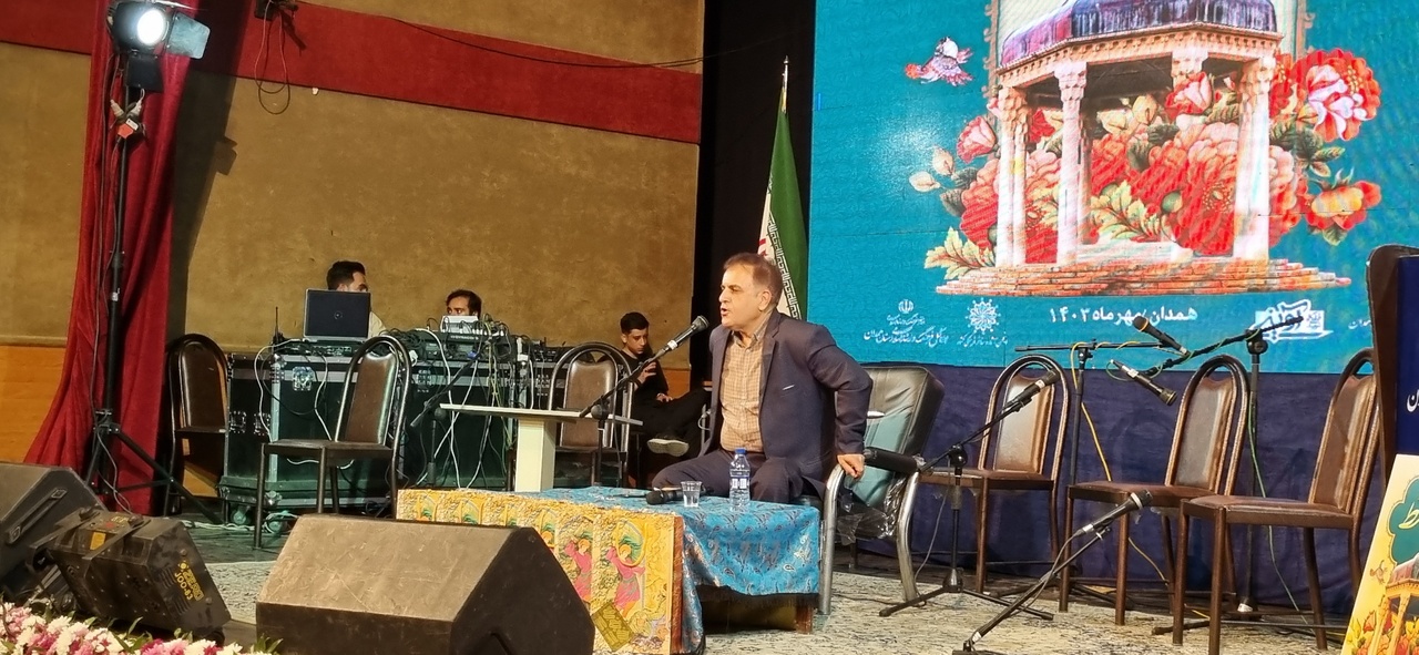 بزرگداشت حافظ در دیار حکیم هزارهها