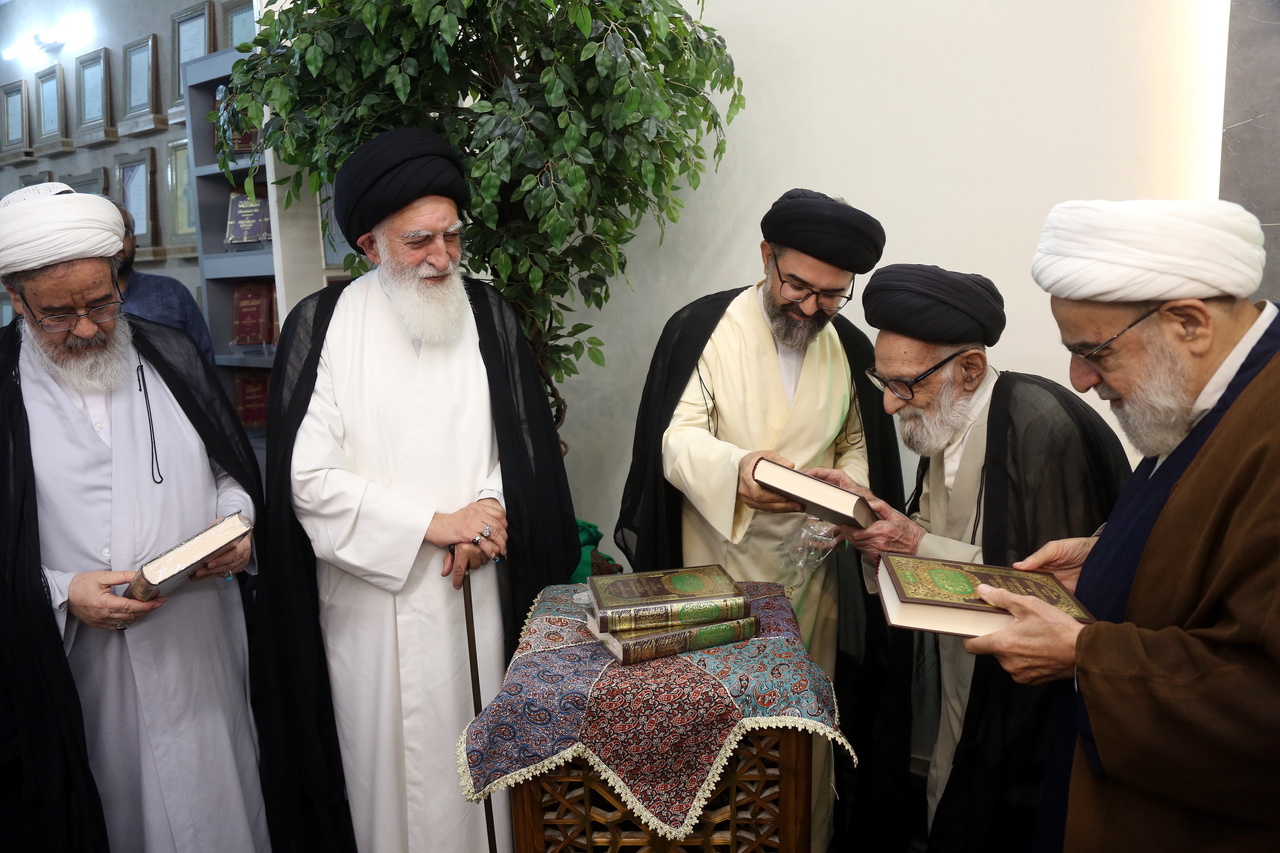 کتاب «کلمات سید العرب؛ أبی الحسن علی بن أبی طالب (ع)» رونمایی شد