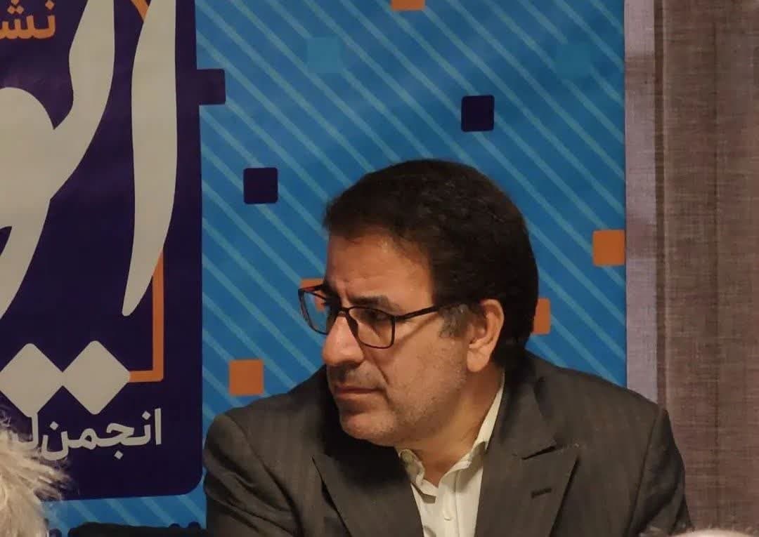 روزنامهنگاران همواره صدای زمانه خود بودهاند