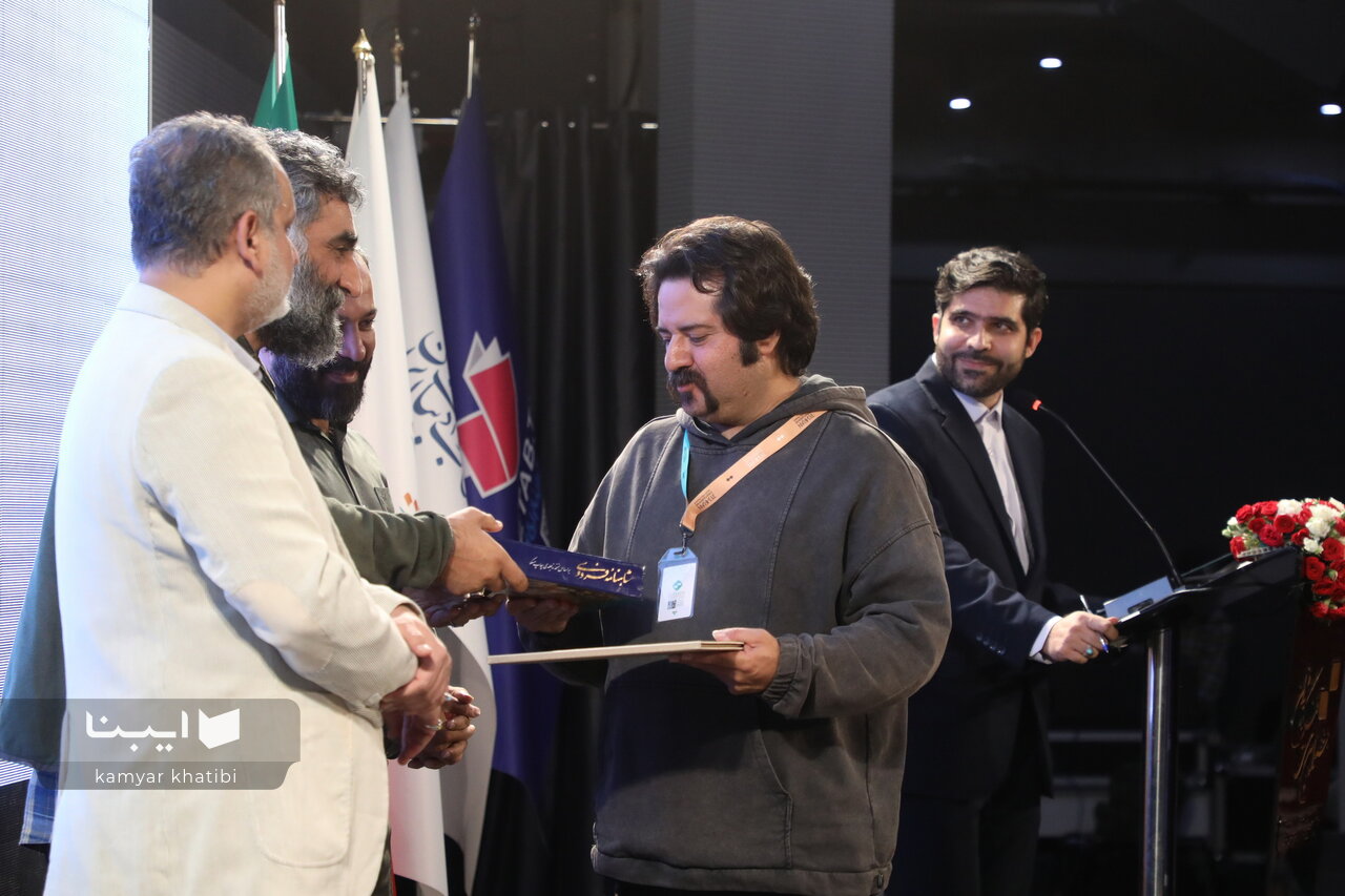 امیدوارم امسال در جشنواره فجر شاهد اقتباسهای بیشتر و جایزه فیلمنامه اقتباسی باشیم