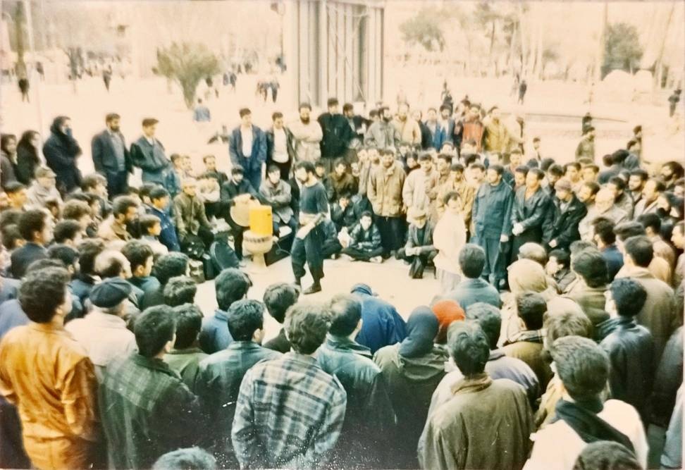 اجرای نمایش در مدارس، باعث خلاقیت کودکان میشود/ در تئاتر کودک فقیر هستیم