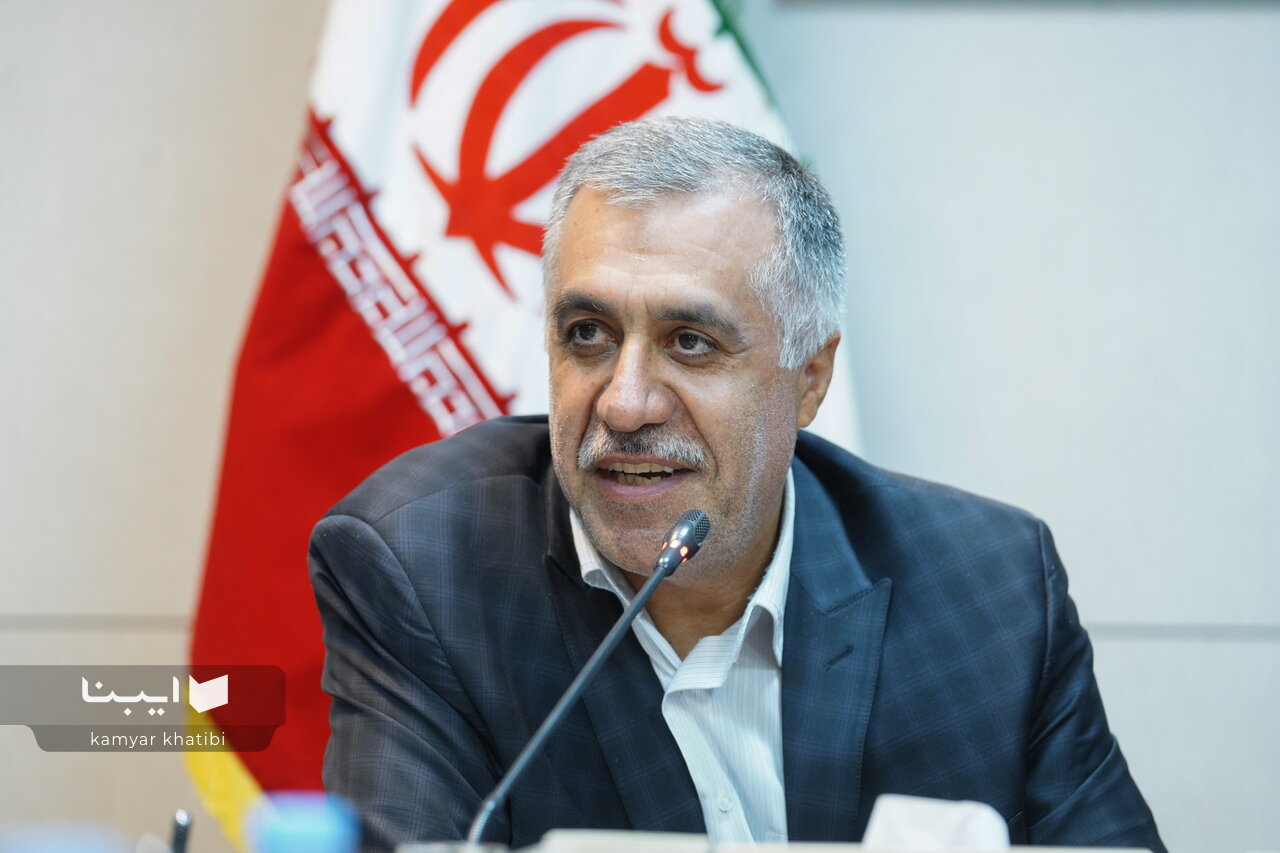 پایداری جامعه به فعالیت صنوف و اتحادیهها وابسته است