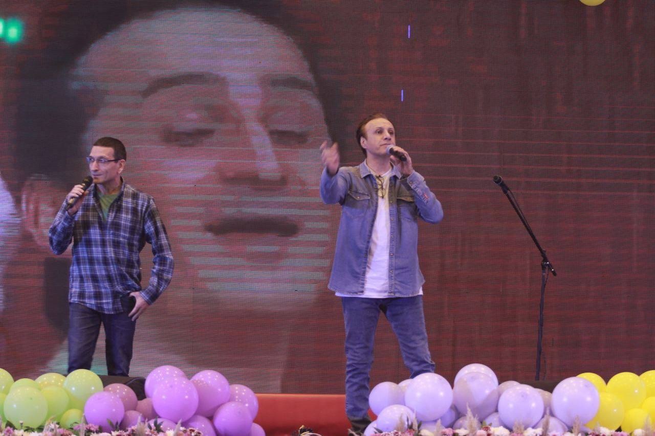 جشنواره تئاتر کودک و نوجوان در همدان آغازبهکارکرد/ برپایی غرفه کتابهای کودکانه در آیین افتتاحیه