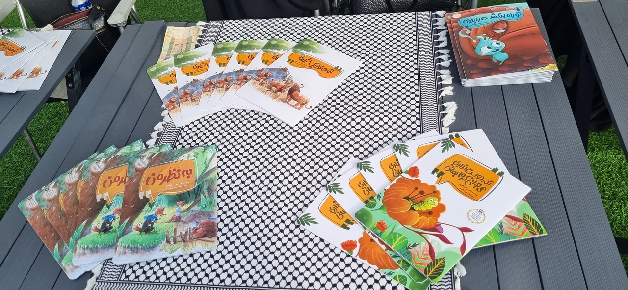جشنواره تئاتر کودک و نوجوان در همدان آغازبهکارکرد/ برپایی غرفه کتابهای کودکانه در آیین افتتاحیه