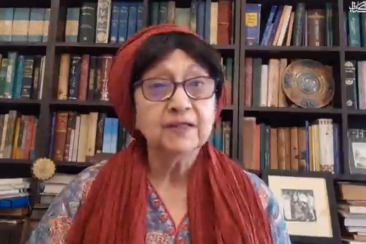 برگزاری هفته کتاب اقدامی بسیار سودمند و پرارزش است