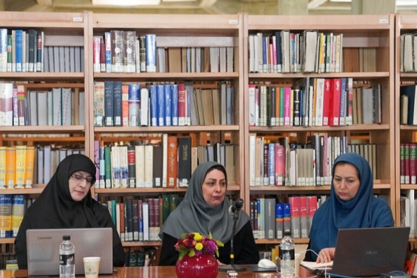 دنبال کتاب‌هایی برویم که بچه‌ها از آن لذت ببرند