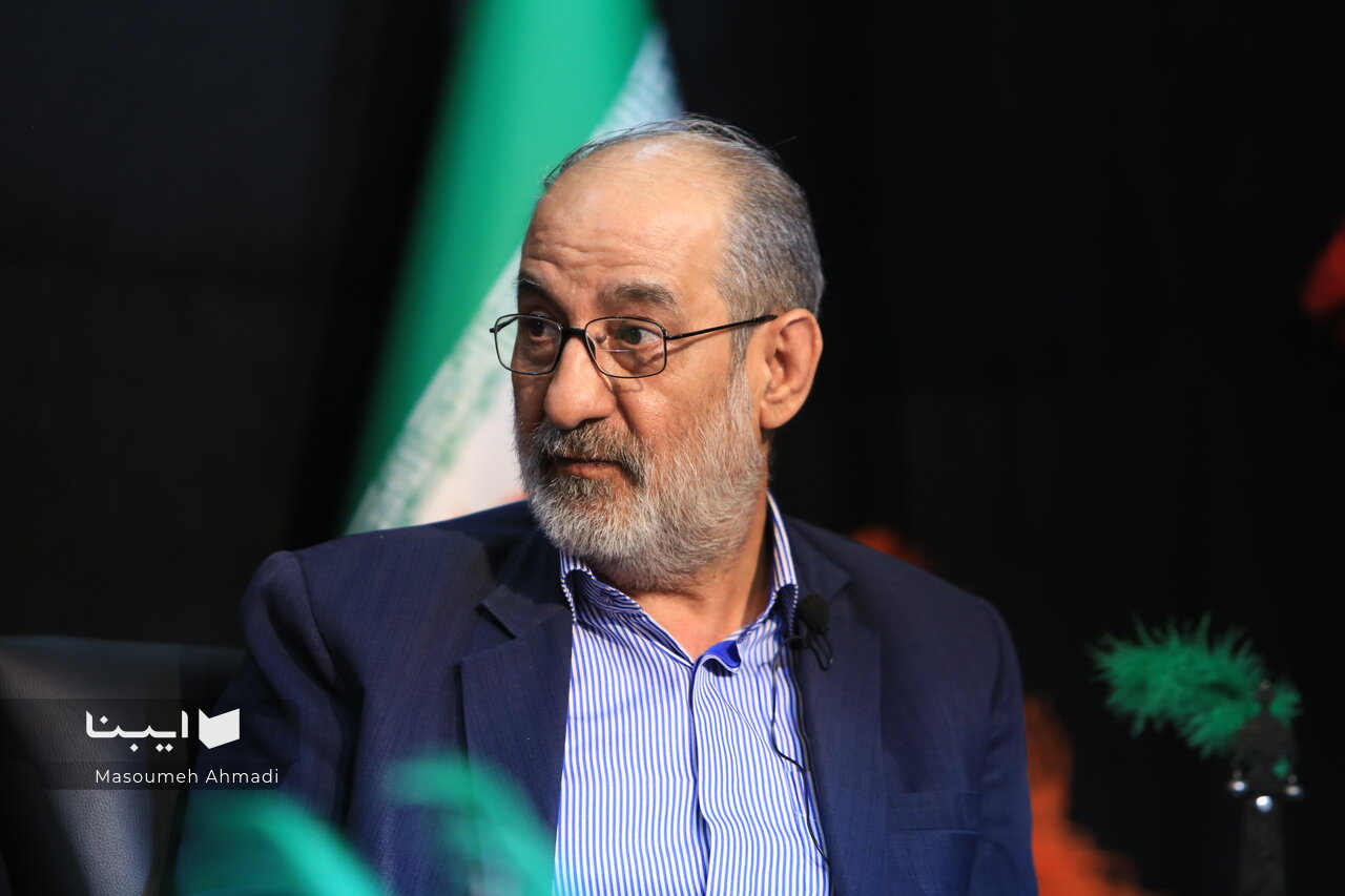 سیاست را باید قربانی اخلاق کرد نه بالعکس