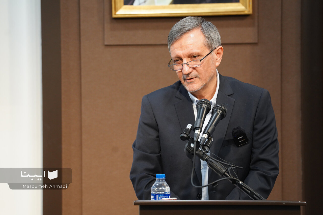 آیتالله کمالوند را باید باز شناخت/ شخصیتی آگاه به گفتوگو و برقراری ارتباط