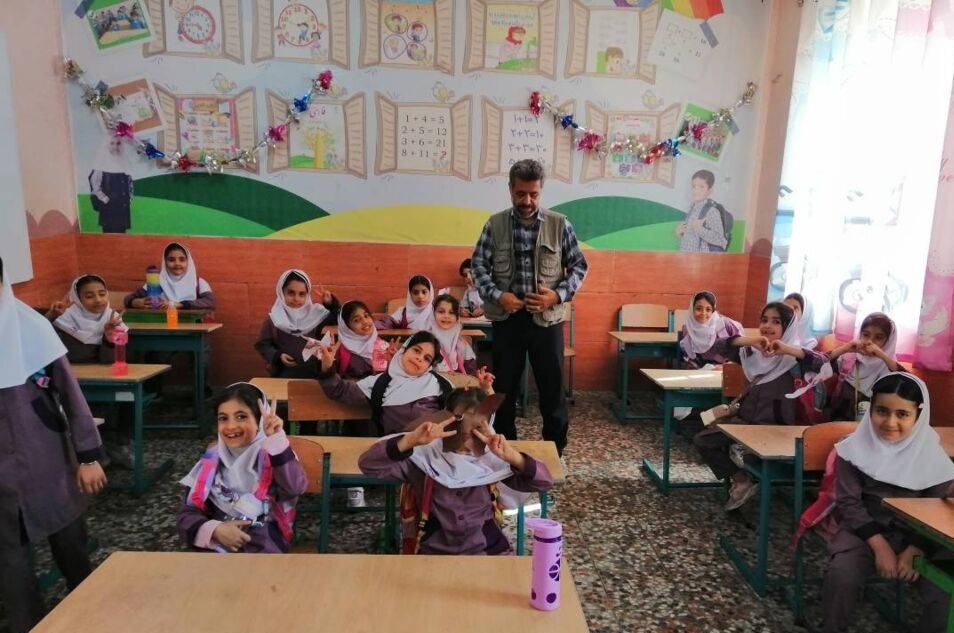 هفته کتاب در بوشهر؛ از همدلی قضا با کتاب تا پیادهروی کتاب در سواحل خلیج فارس