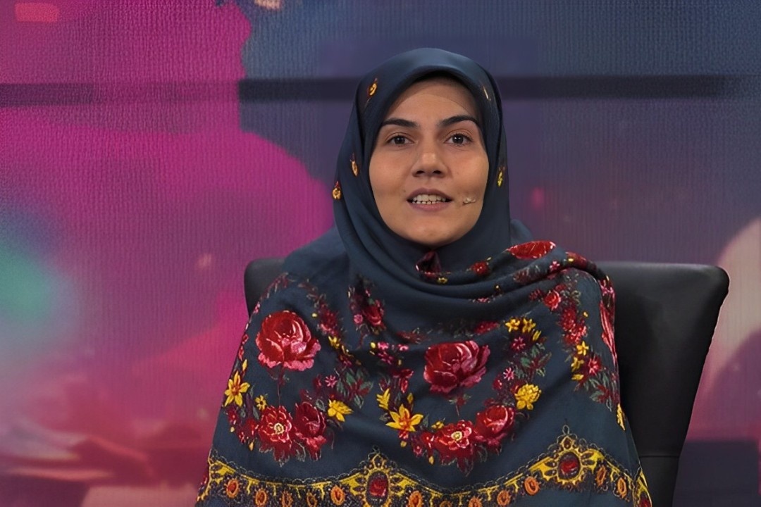 در خانه ما همیشه مسئله «خواندن» وجود داشت/ بیشتر منابع مطالعاتیام را پدرم تأمین میکرد در خانه ما همیشه مسئله «خواندن» وجود داشت/ بیشتر منابع مطالعاتیام را پدرم تأمین میکرد