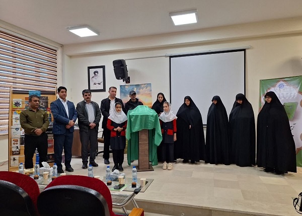 ادبیات کودک و نوجوان زیربنای پویایی و جریانسازی در جامعه است